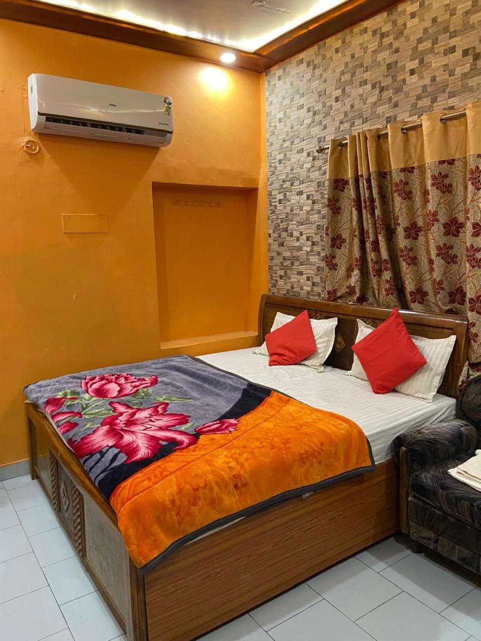 Hotel Rashmi Agra  Exterior photo
